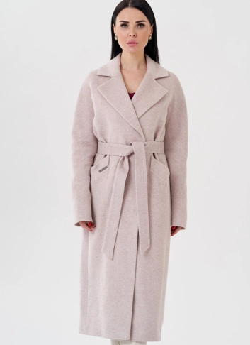 Длинное женское пальто с английским воротником