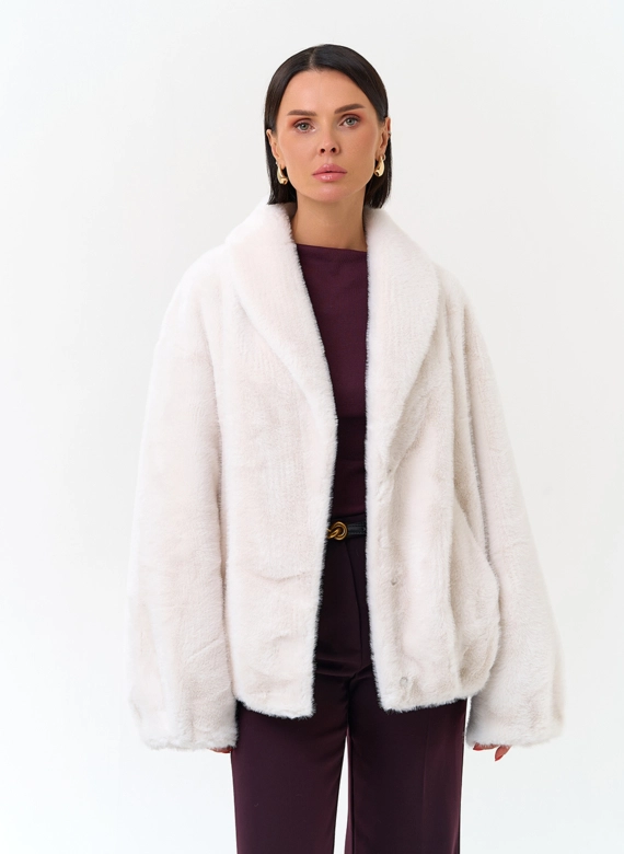 Женская шуба из эко меха фото
