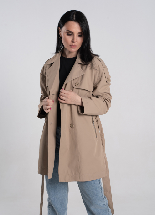 фото Плащ женский с английским воротником   модель № 24540