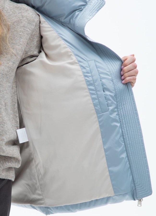 Женский пуховик голубого цвета модель № 31145 универмаг малина