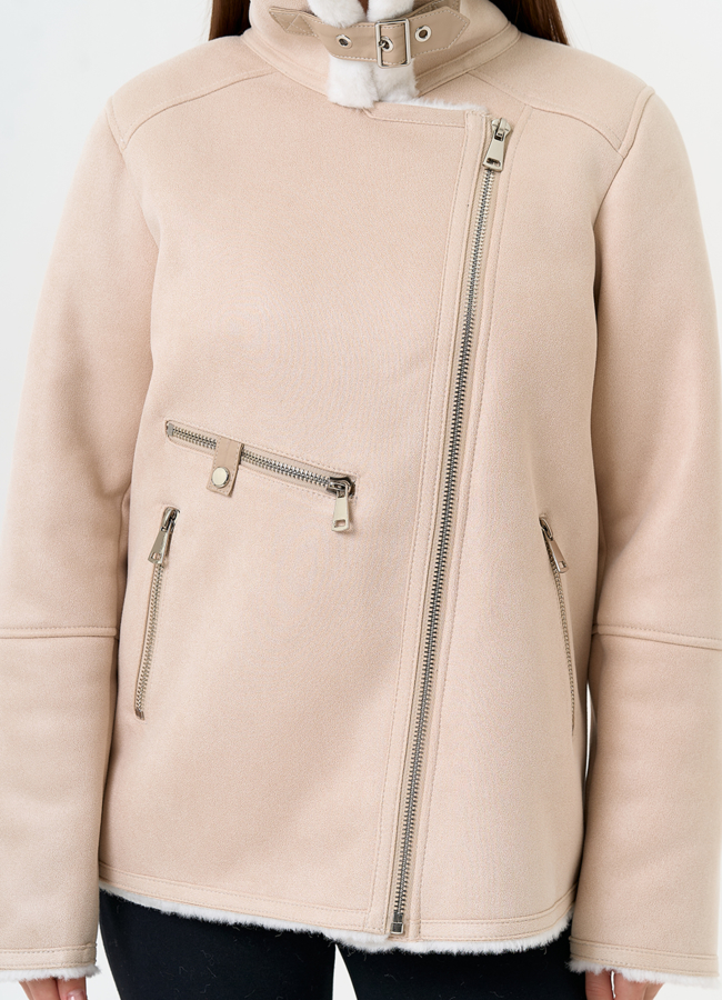 Светлая дубленка из эко замши модель № 31509 универмаг малина