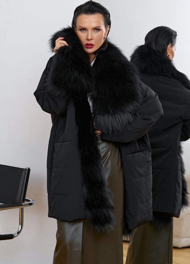 Женское зимнее полупальто черного цвета с мехом лисы модель № 31406 меха малина
