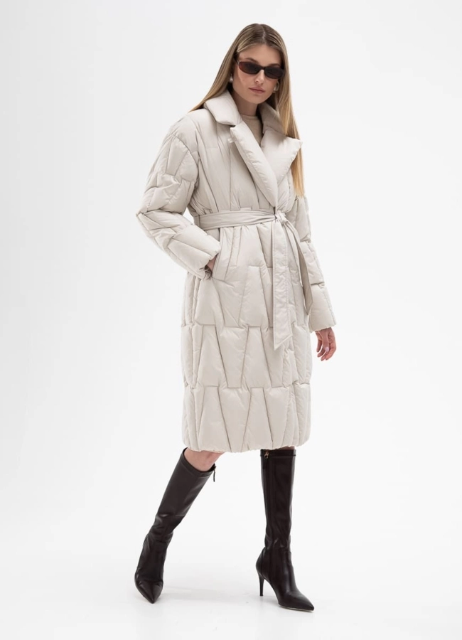 Женский пуховик с английским воротником модель № 31142 в кредит