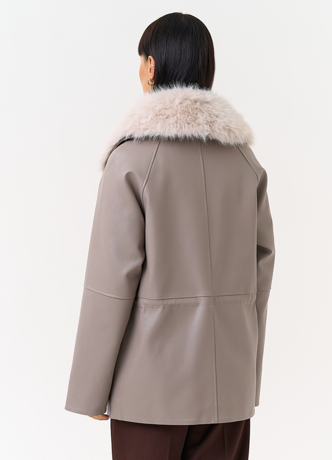 фото Удлиненная куртка из эко кожи с воротником из эко меха модель № 30707